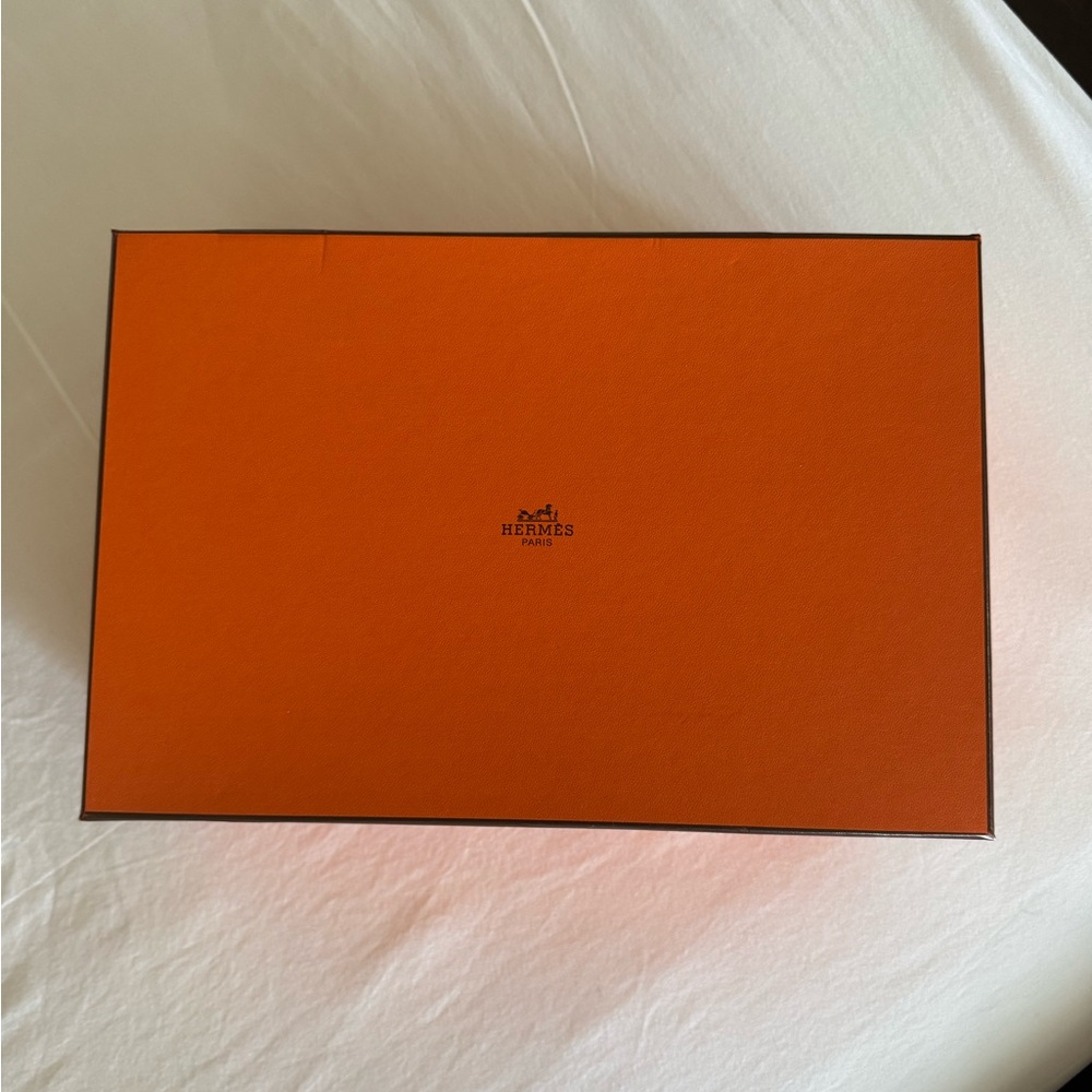 Hermès Box - Picture 1 of 9